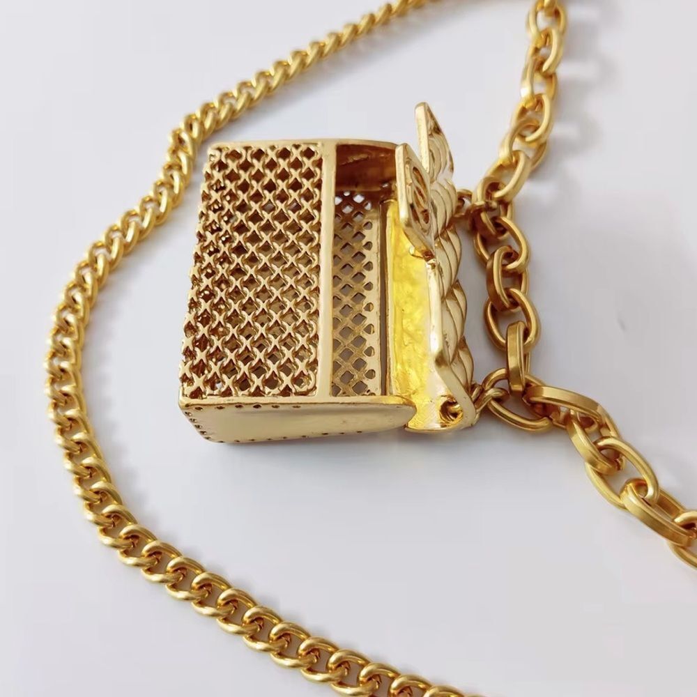 Anthropologie Fashion Tassel Gold Chain Belt with mini Bag. Trendy!high … - Picture 6 of 17